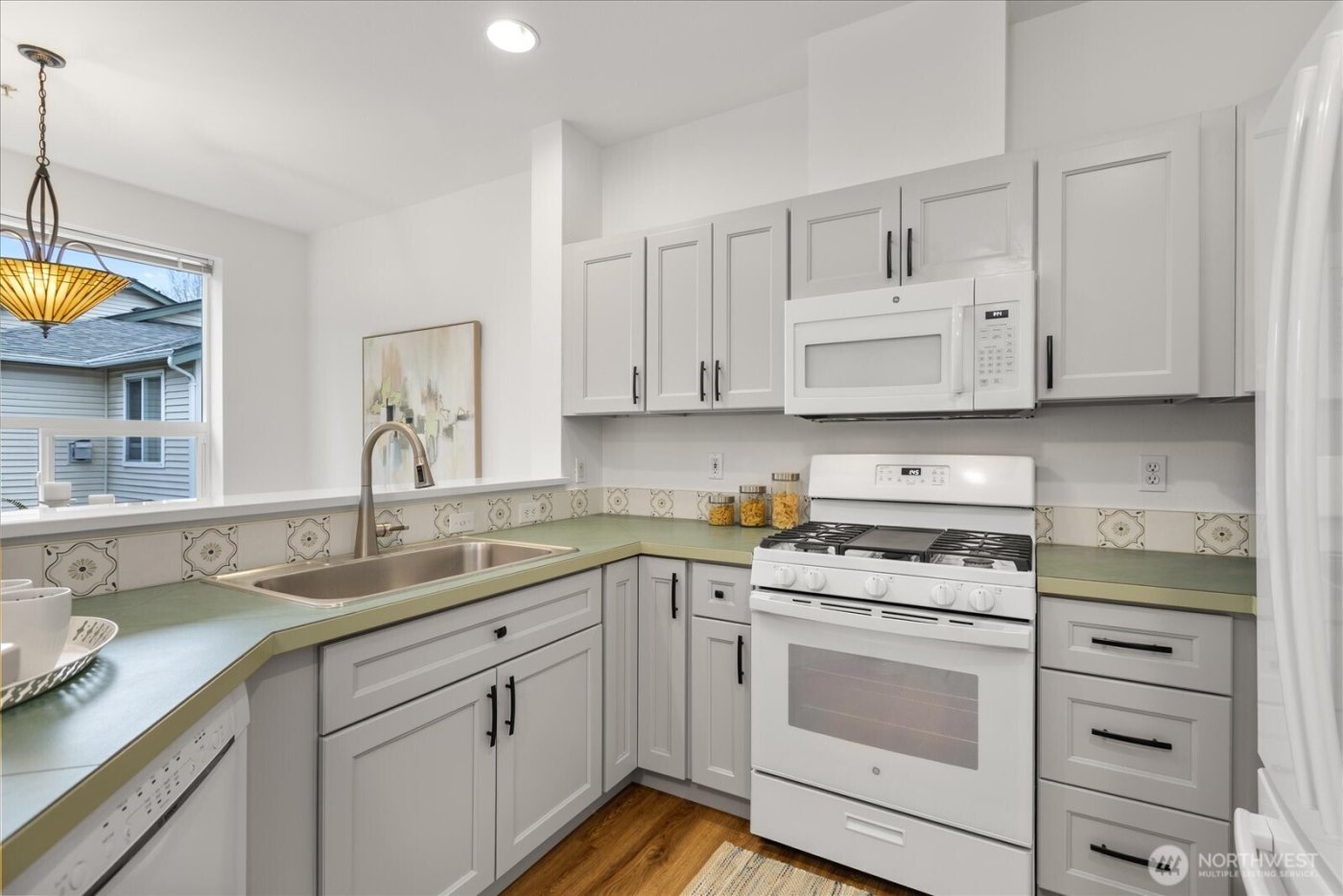 12530 Admiralty Way #J302, Everett, WA 98204