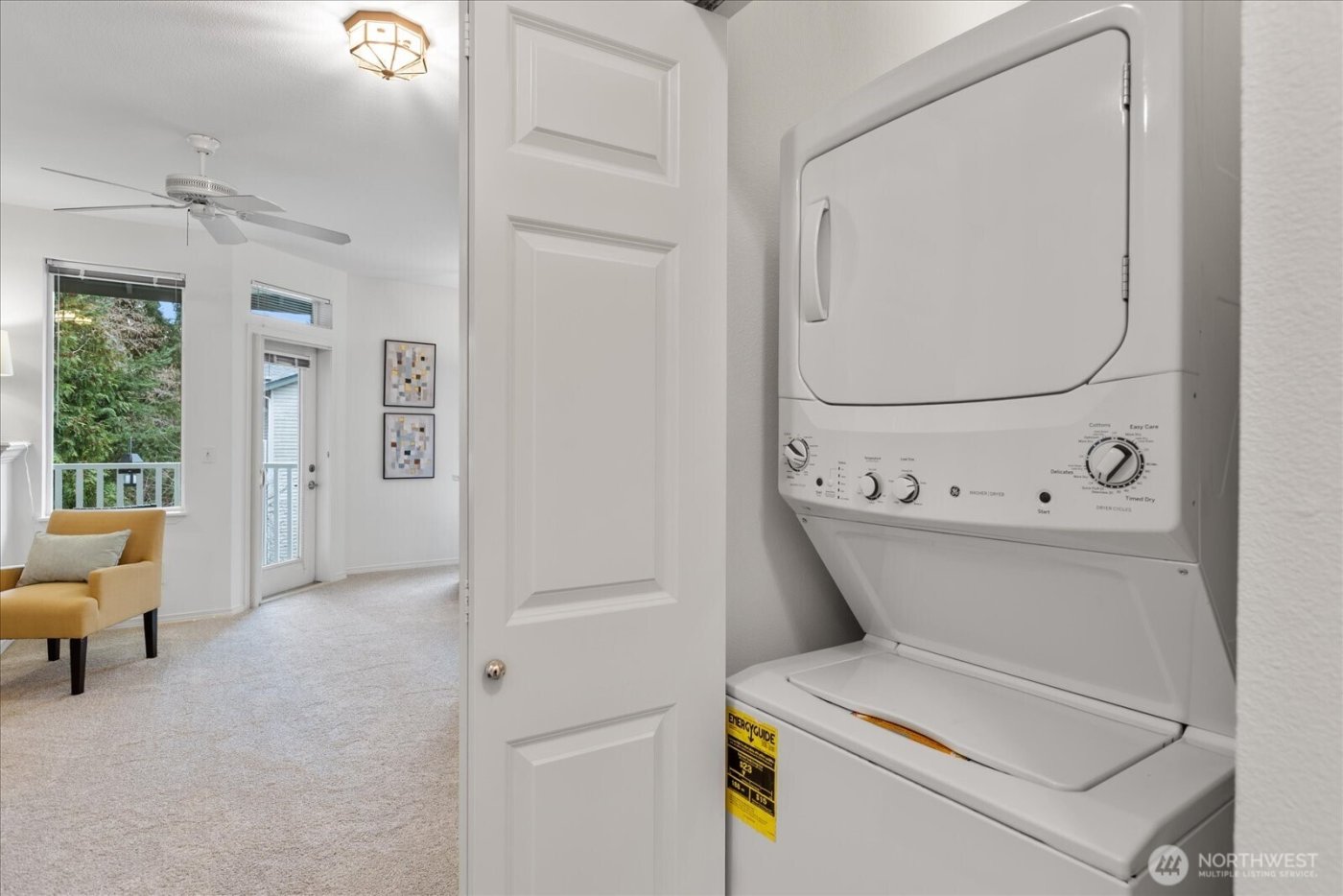 12530 Admiralty Way #J302, Everett, WA 98204