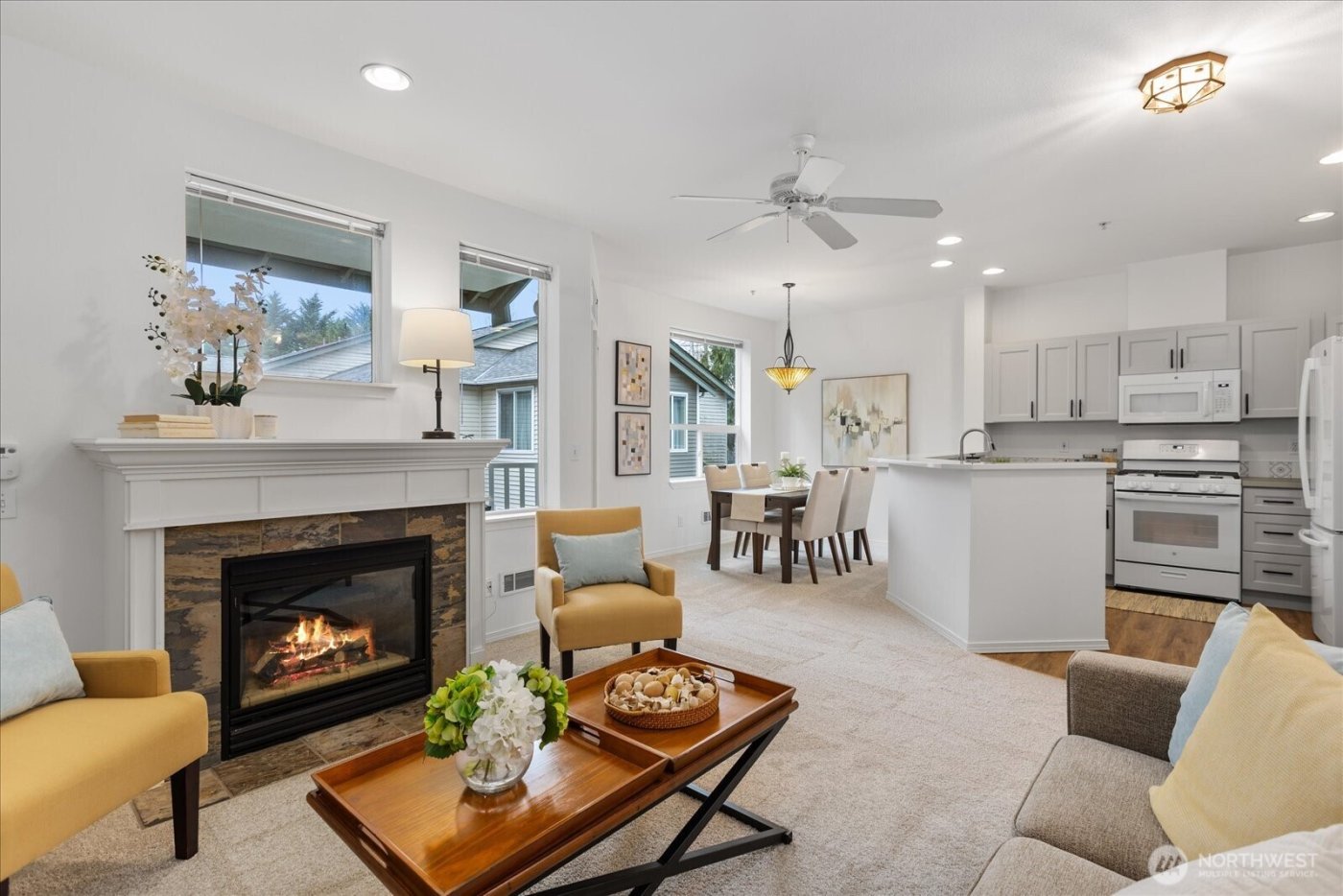 12530 Admiralty Way #J302, Everett, WA 98204