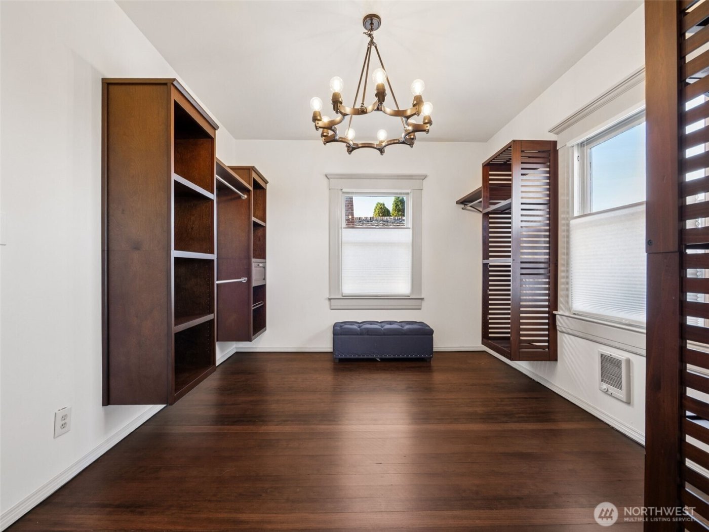 908 N K Street , Tacoma, WA 98403