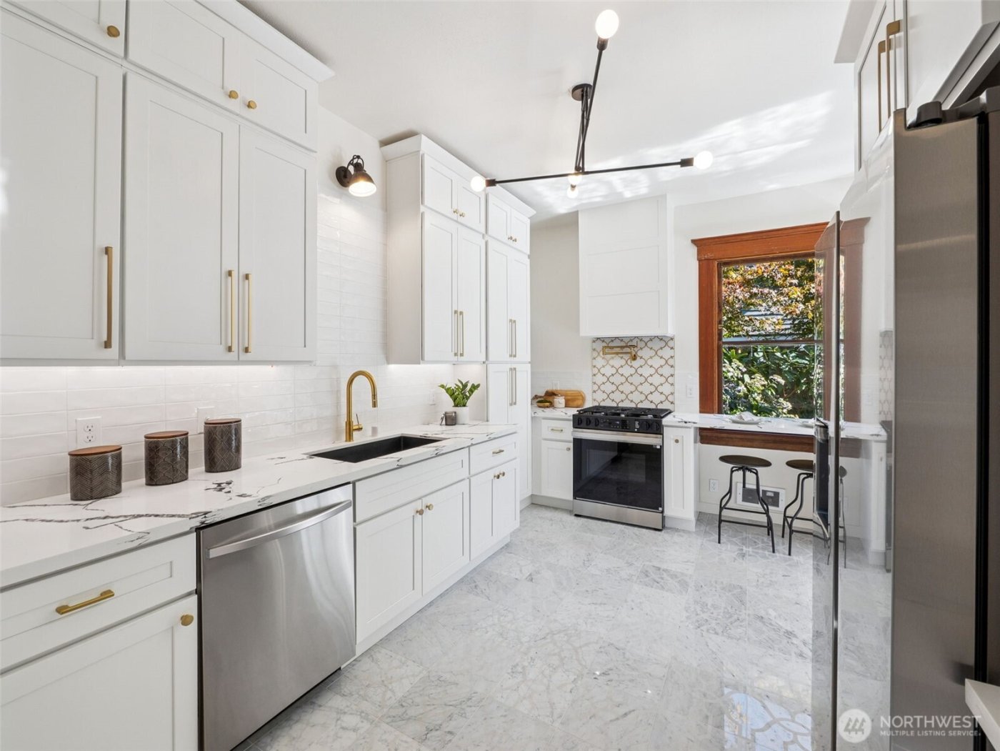 908 N K Street , Tacoma, WA 98403