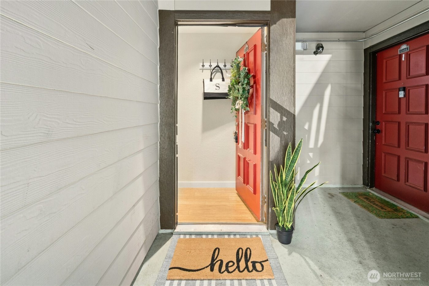 9515 NE 180th Street #C101, Bothell, WA 98011-7906