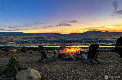 904 NE Conner Court , East Wenatchee, WA 98802