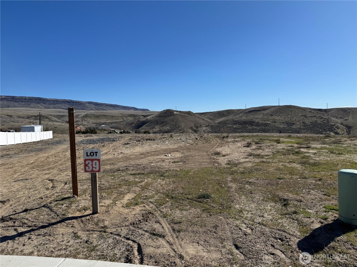 904 NE Conner Court , East Wenatchee, WA 98802