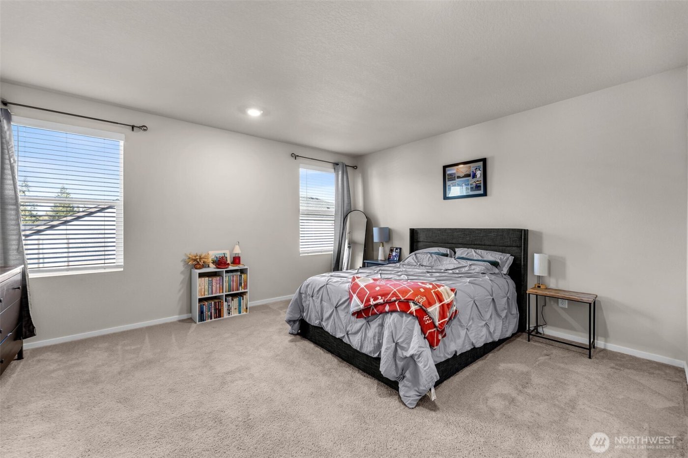 2936 N 3rd Way , Ridgefield, WA 98642