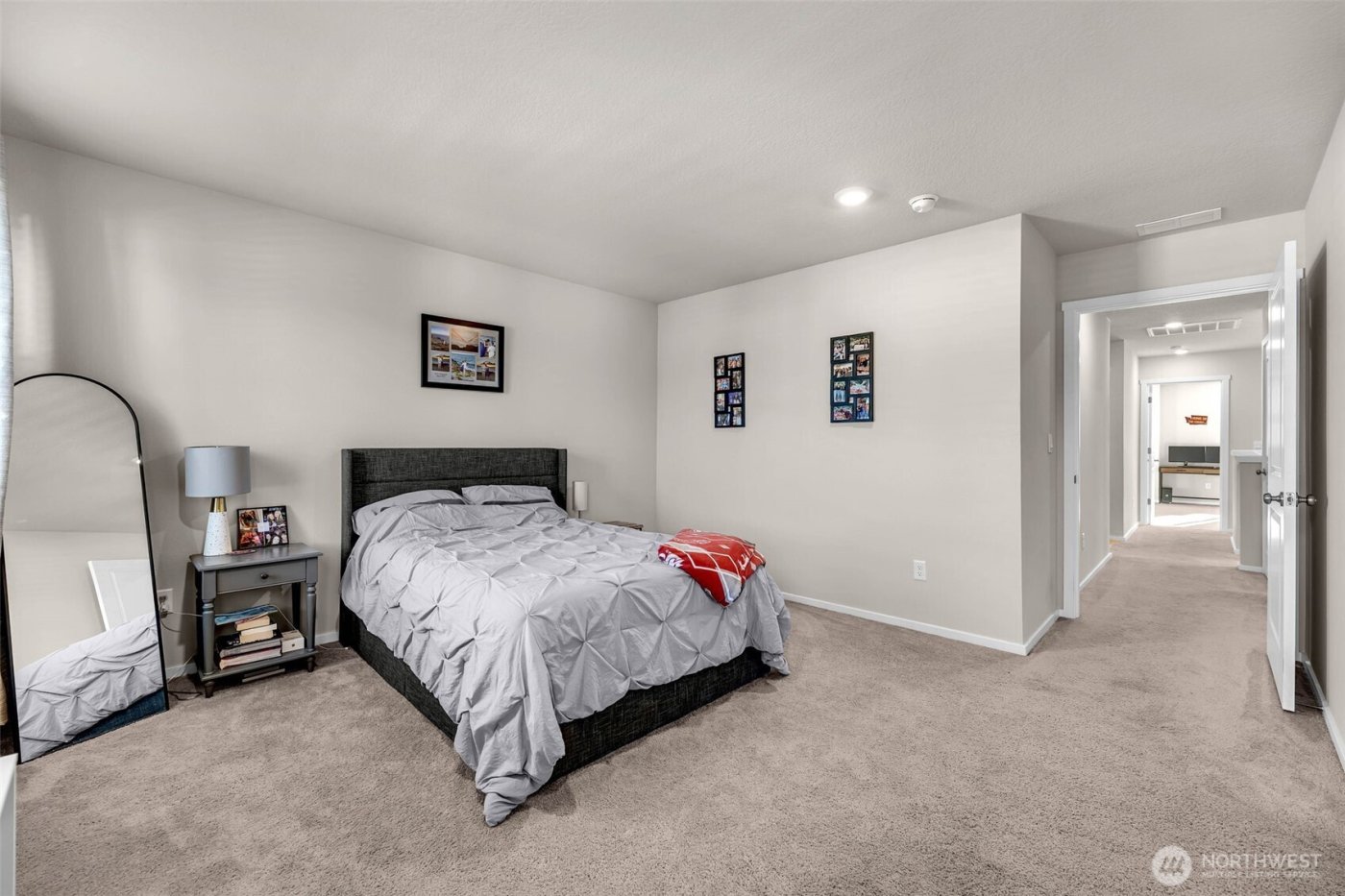 2936 N 3rd Way , Ridgefield, WA 98642