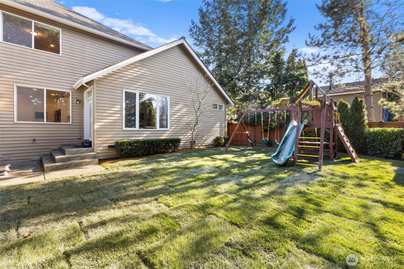 1215 269th Avenue SE, Sammamish, WA 98075