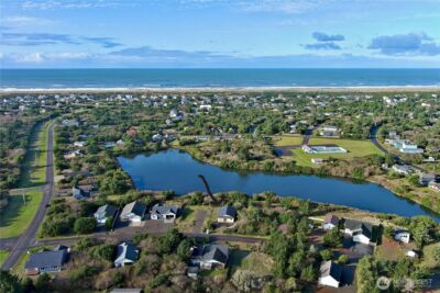 957 Cascade Avenue SW, Ocean Shores, WA 98569 - Photo 6