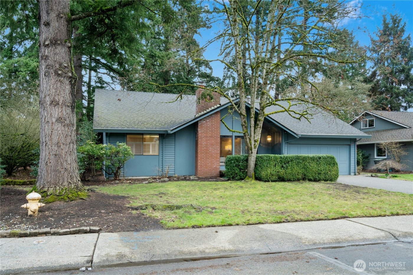 1912 161st Avenue NE, Bellevue, WA 98008