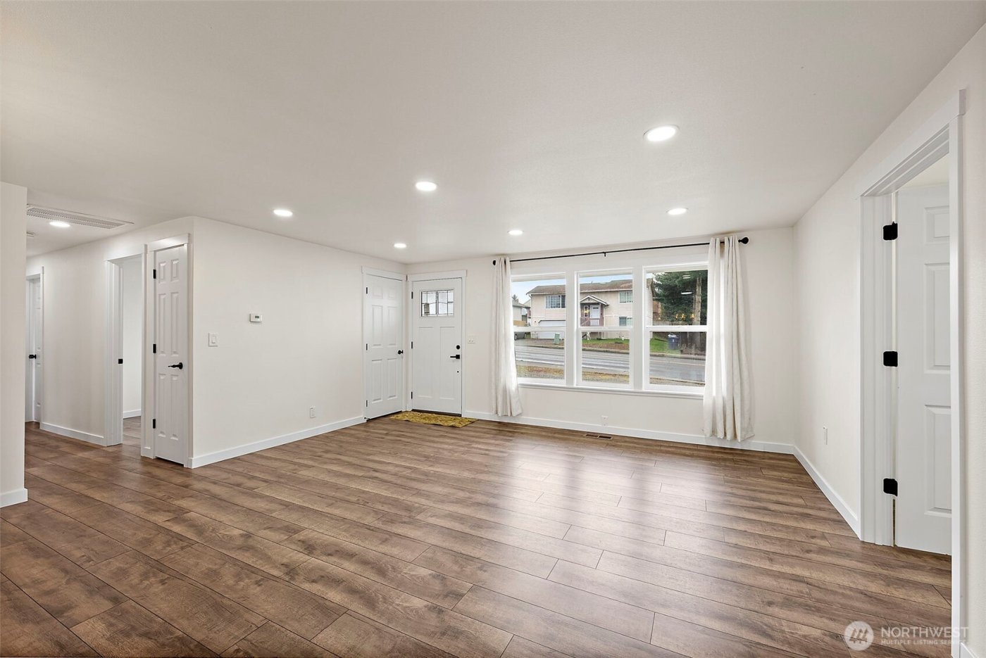 1615 S 84th Street , Tacoma, WA 98444