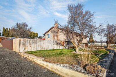 2149 NE 1st Street , East Wenatchee, WA 98802-1111 - Photo 7