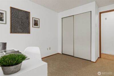 10501 8th Avenue NE #406, Seattle, WA 98125 - Photo 20