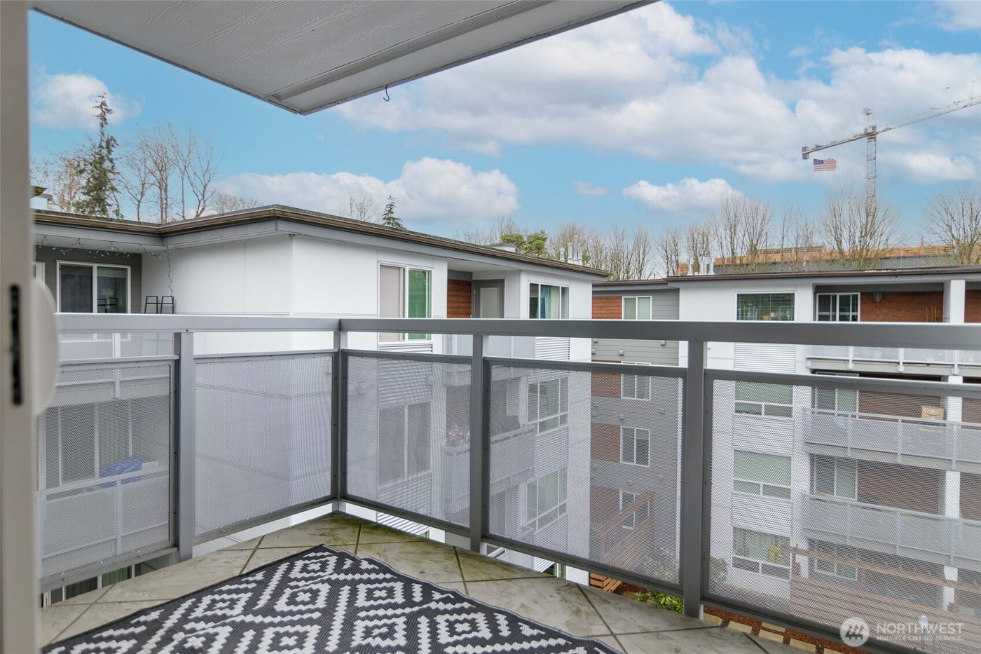 10501 8th Avenue NE #406, Seattle, WA 98125