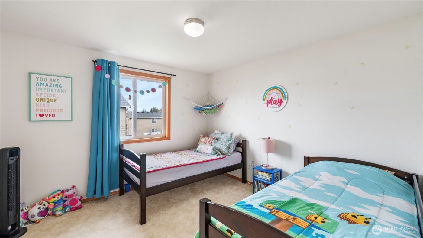 4471 E Broadway Street , Mount Vernon, WA 98274