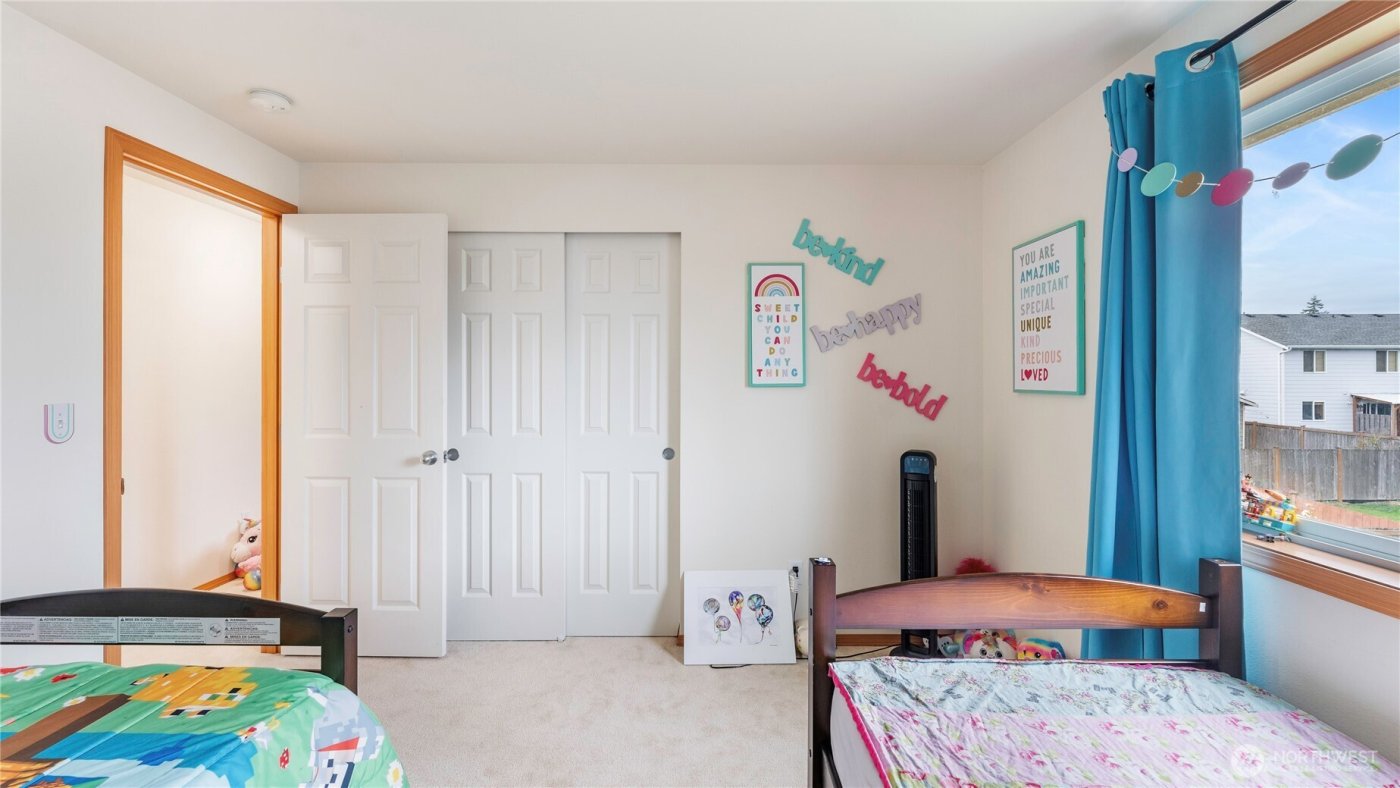 4471 E Broadway Street , Mount Vernon, WA 98274