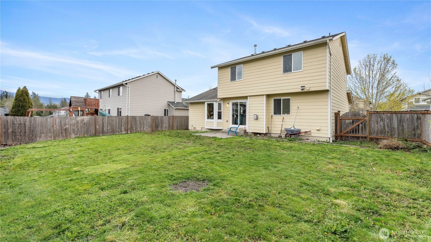 4471 E Broadway Street , Mount Vernon, WA 98274