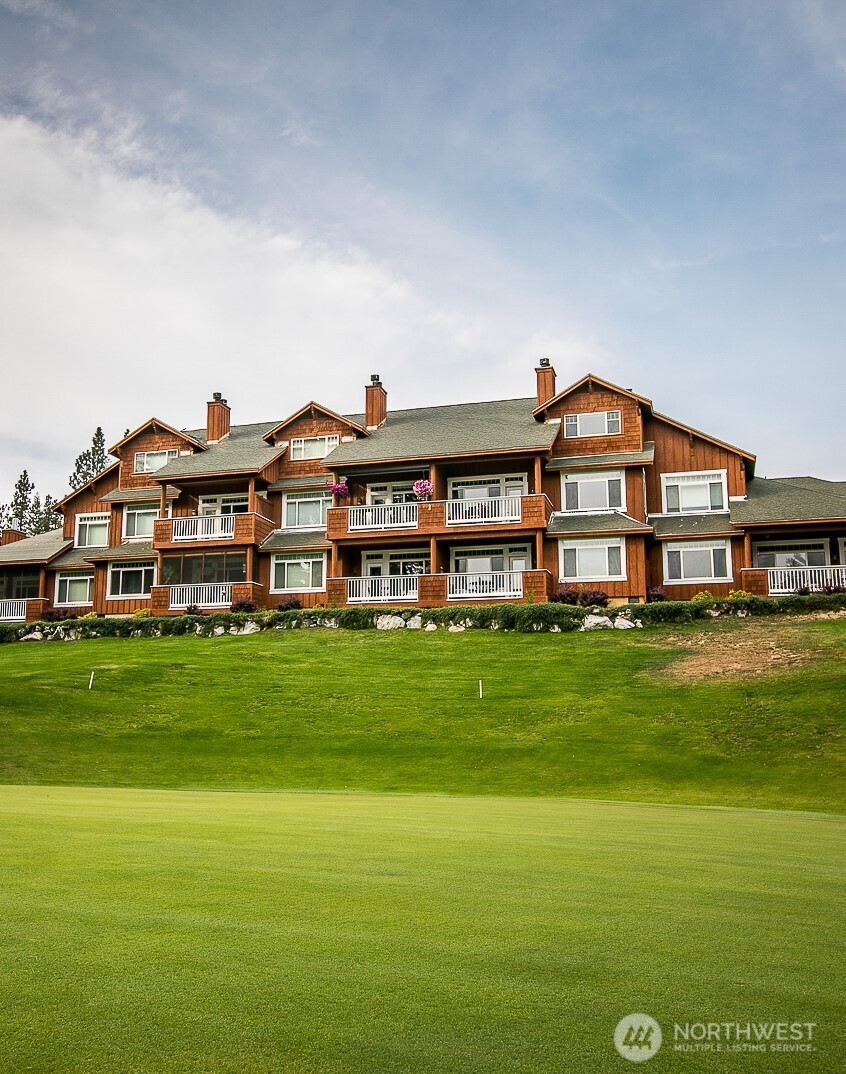 20701 Club House Drive #104, Leavenworth, WA 98826