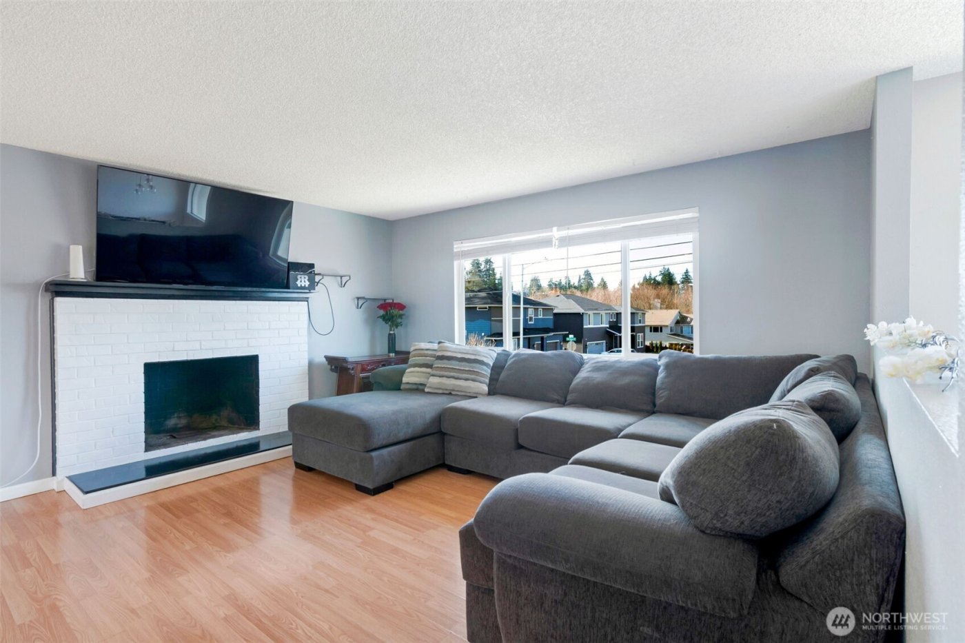 21011 54th Avenue W, Lynnwood, WA 98036