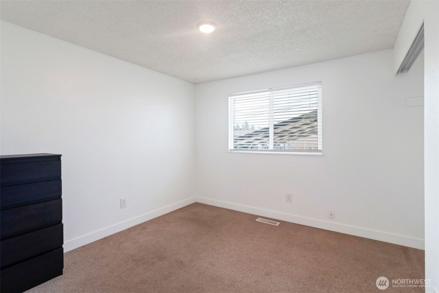 21011 54th Avenue W, Lynnwood, WA 98036