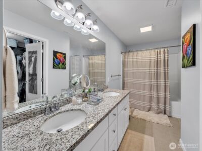 36522 SE Woody Creek Lane , Snoqualmie, WA 98065 - Photo 18