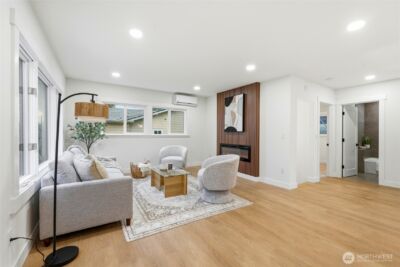 10731 18th Avenue SW, Seattle, WA 98146 - Photo 11