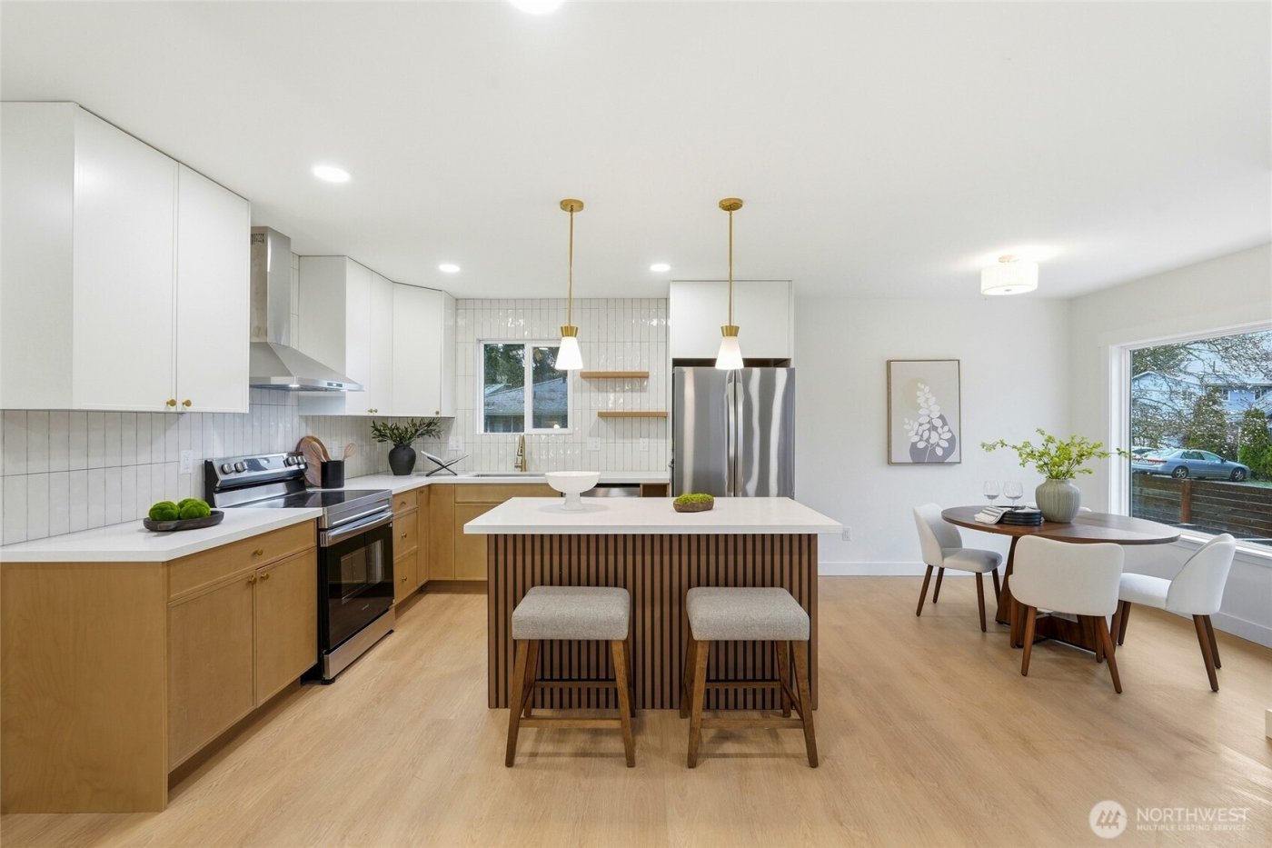 10731 18th Avenue SW, Seattle, WA 98146