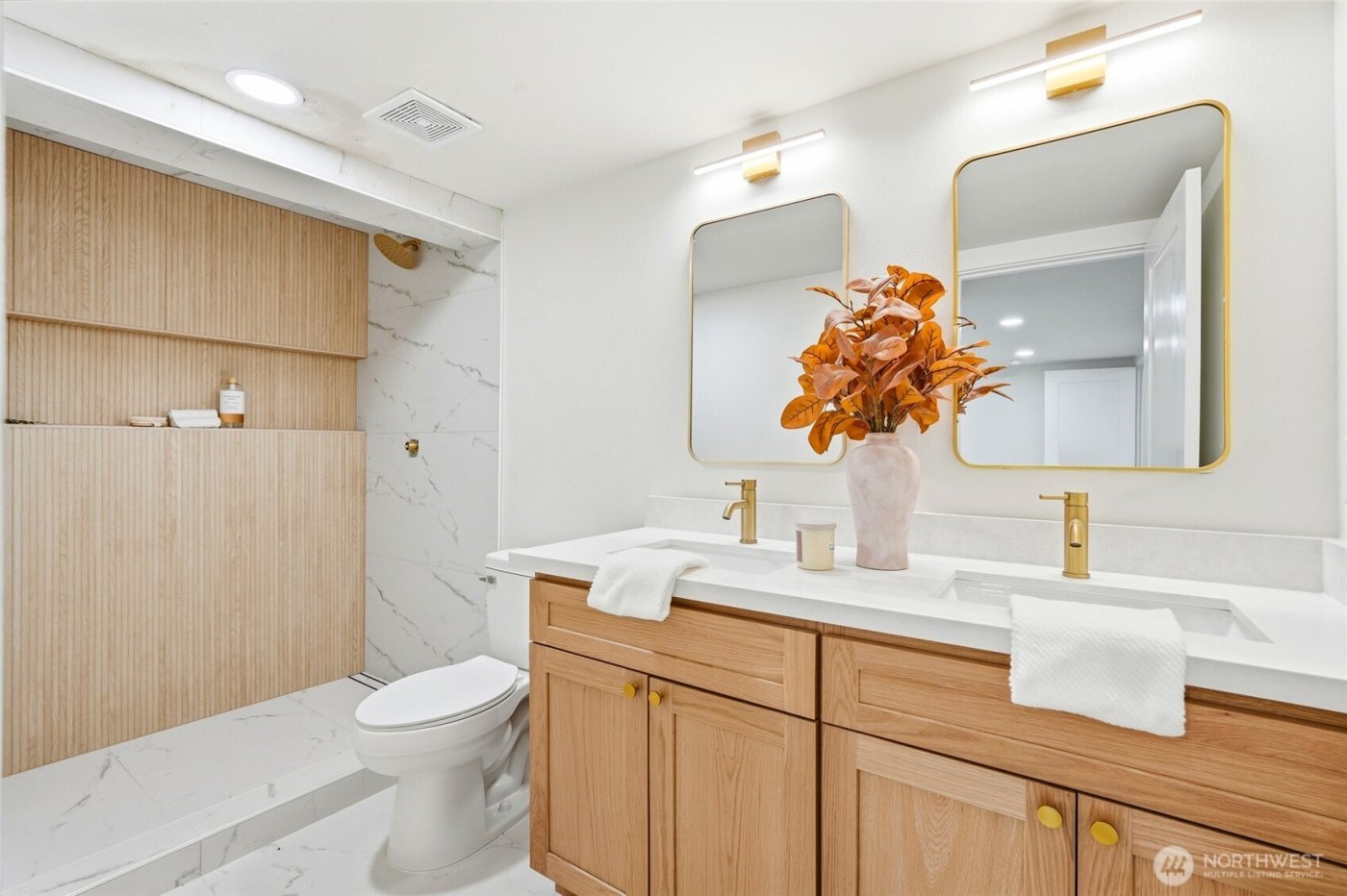 10731 18th Avenue SW, Seattle, WA 98146