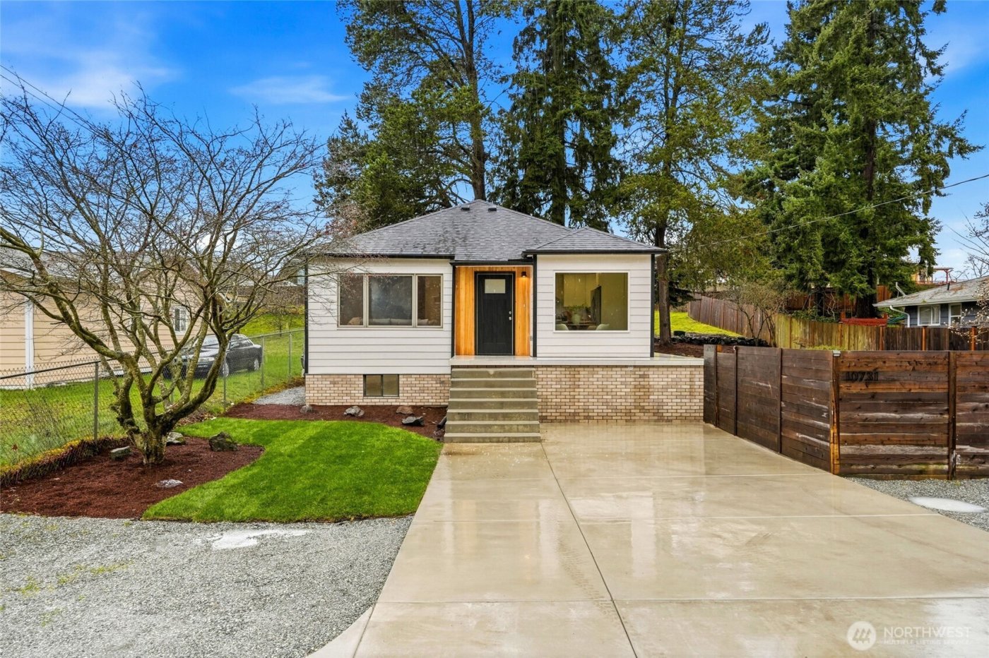 10731 18th Avenue SW, Seattle, WA 98146