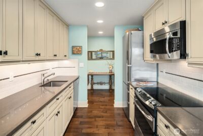 5818 NE 70th Street #A411, Seattle, WA 98115 - Photo 9