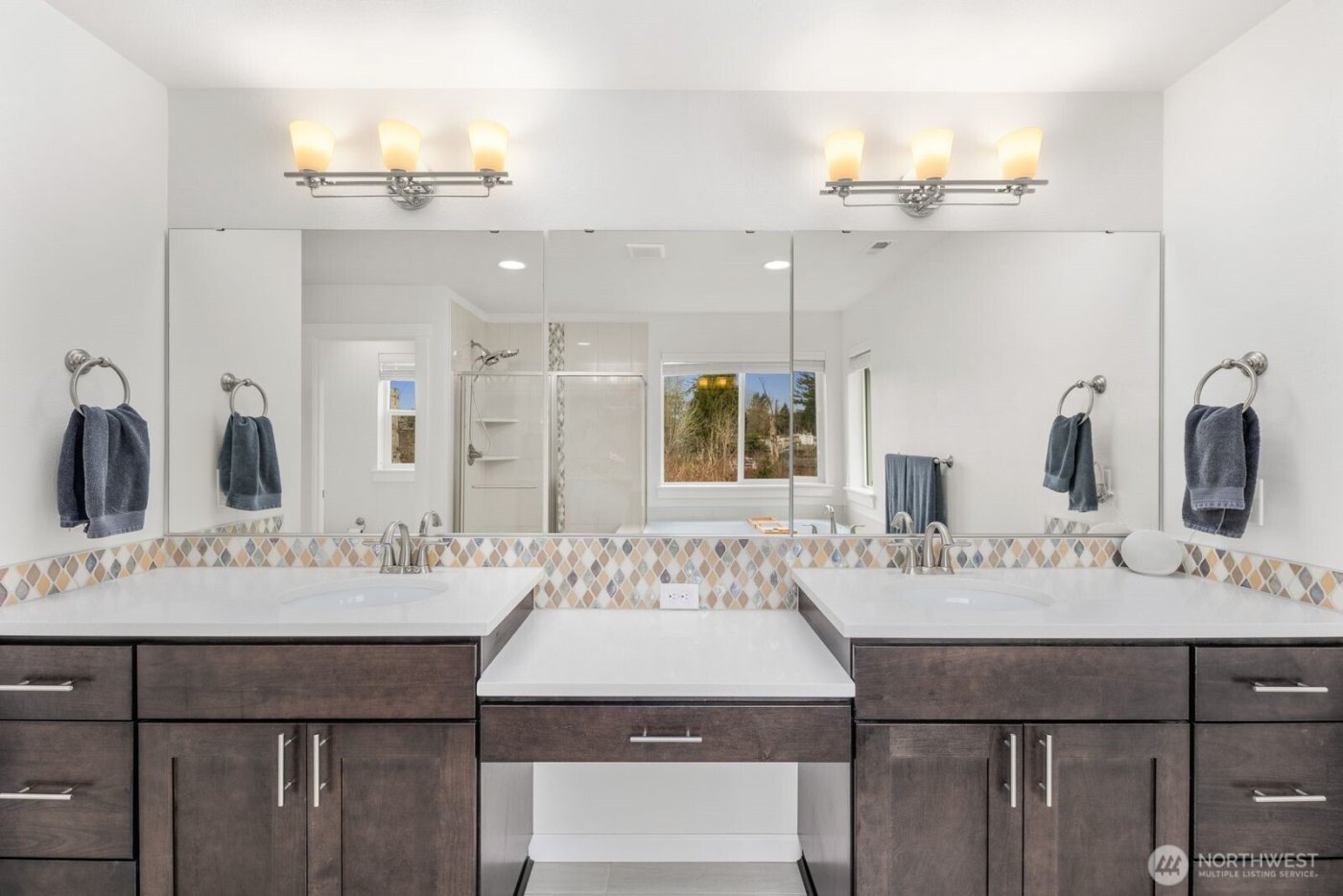 27318 14th Court S, Des Moines, WA 98198