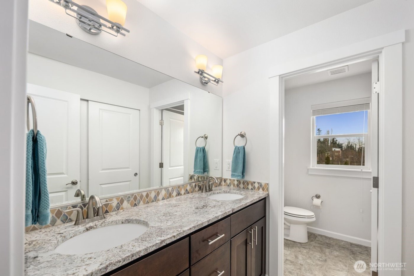 27318 14th Court S, Des Moines, WA 98198