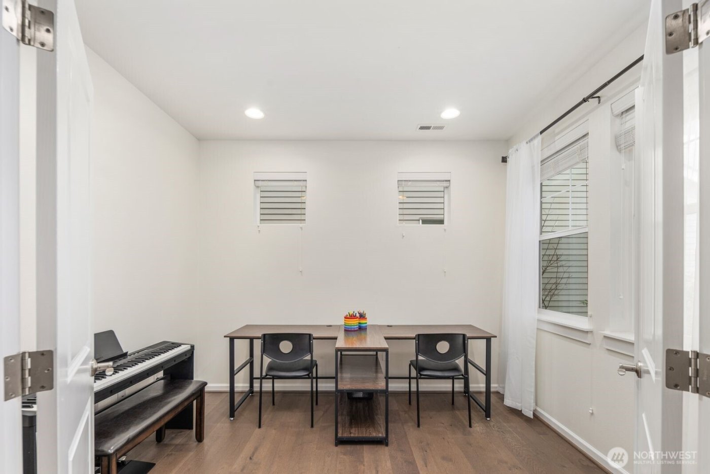 27318 14th Court S, Des Moines, WA 98198