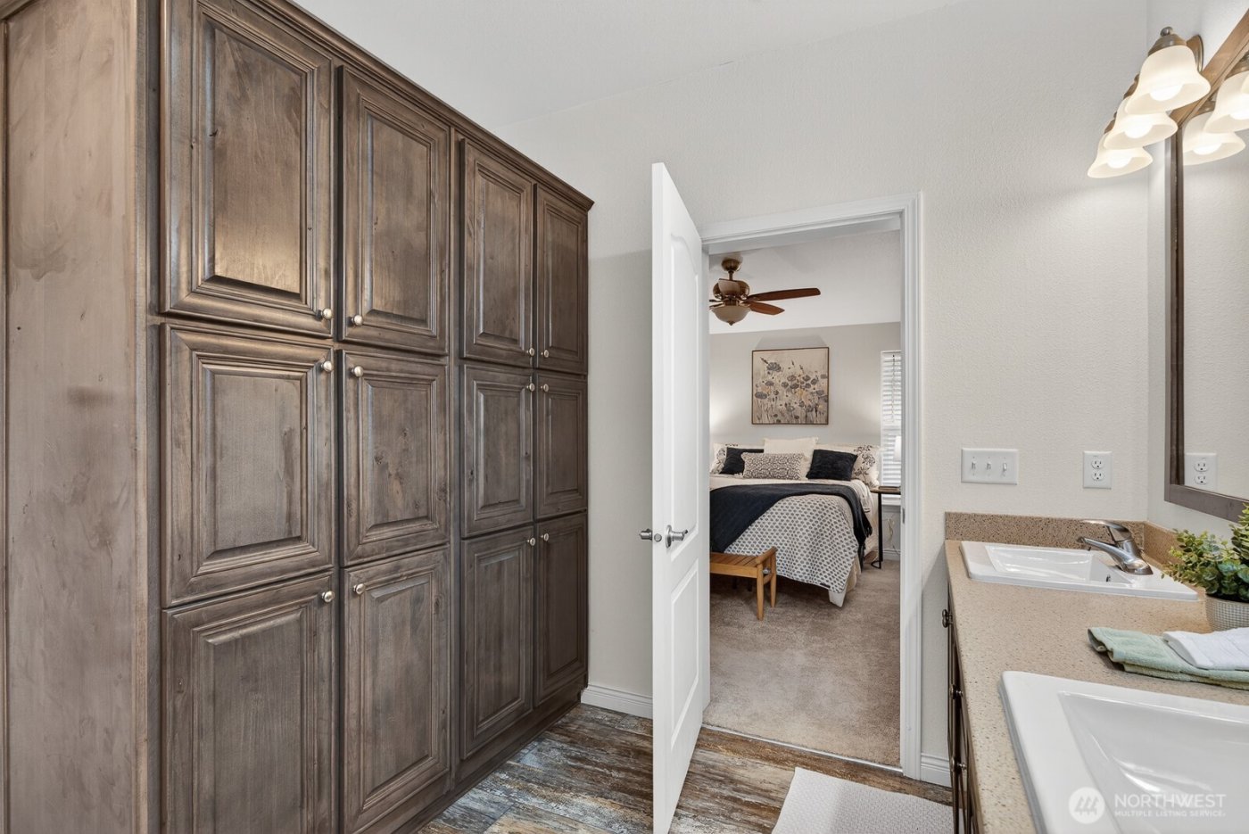 1725 242nd Street SE #203, Bothell, WA 98021