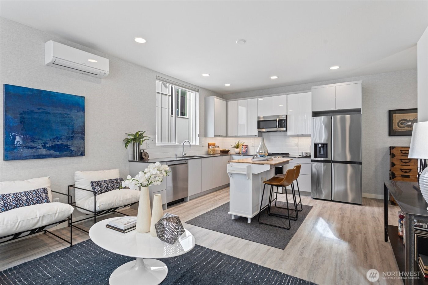 2527 29th Avenue S #B, Seattle, WA 98144