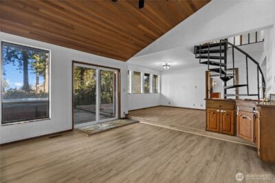 1031 E Manzanita Drive , Union, WA 98592 - Photo 13