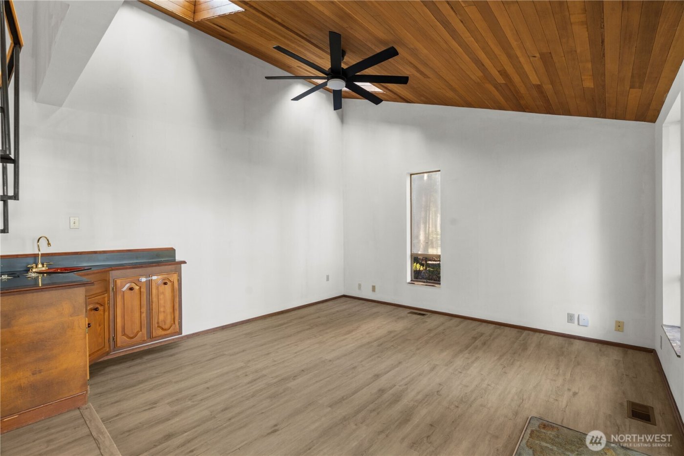 1031 E Manzanita Drive , Union, WA 98592