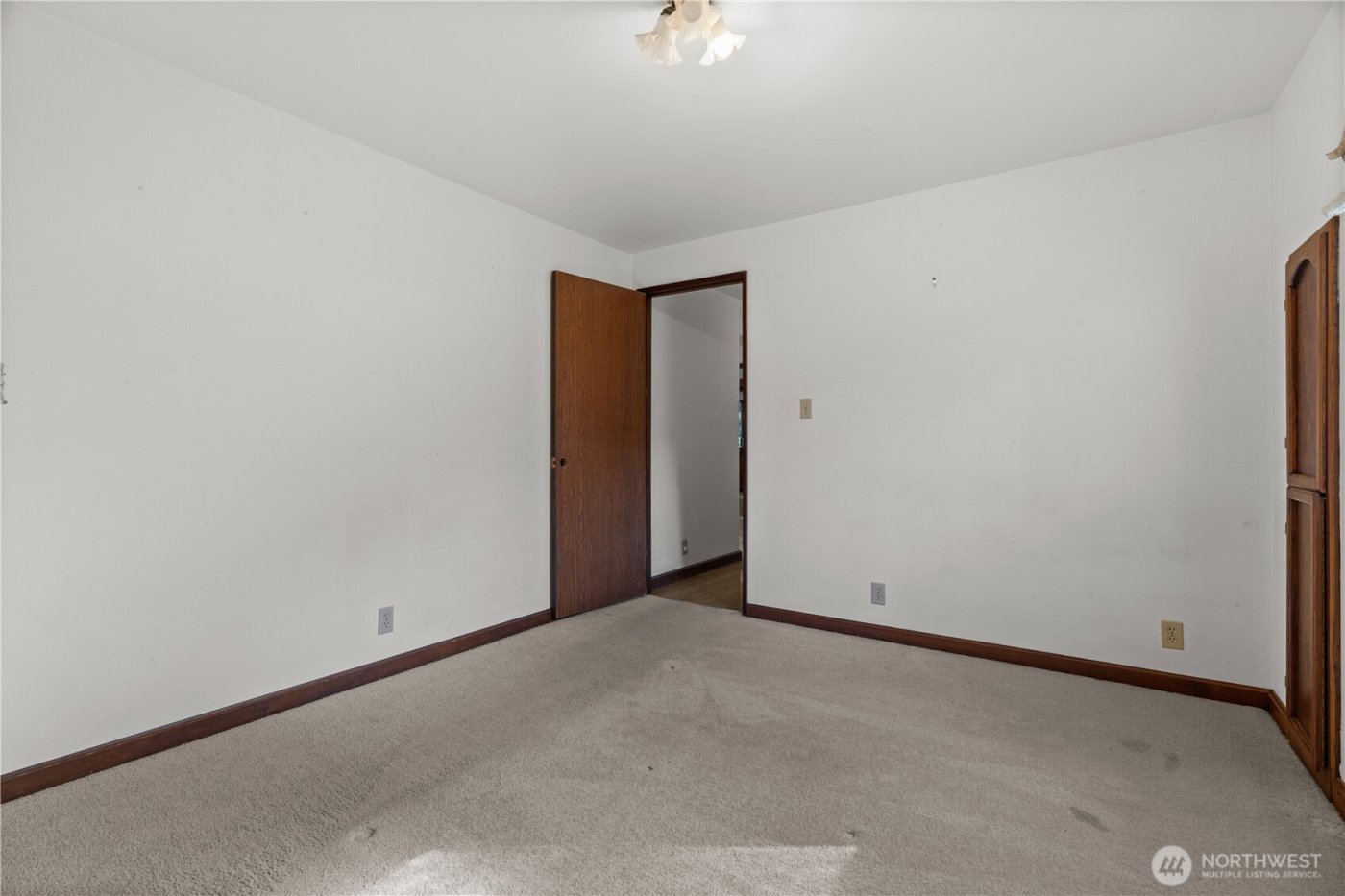 1031 E Manzanita Drive , Union, WA 98592