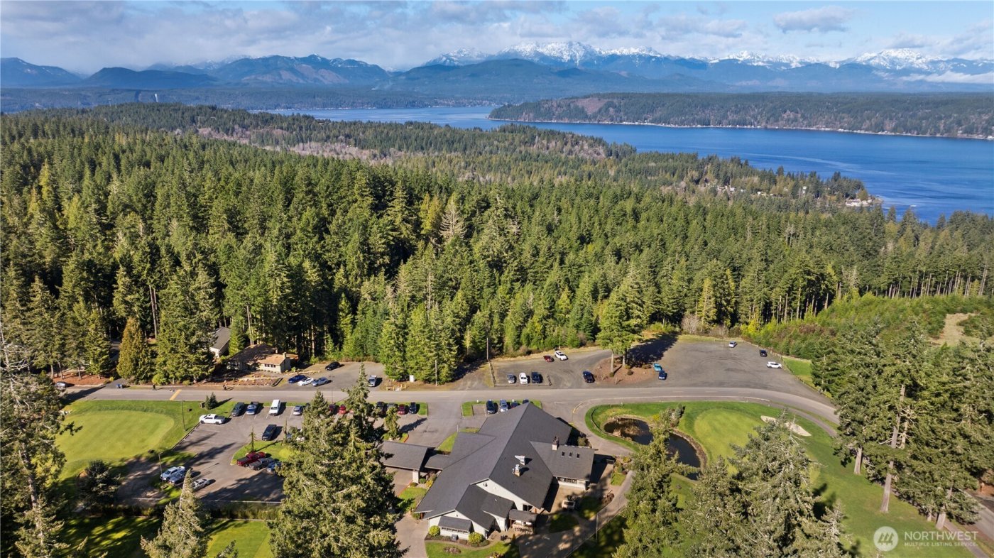 1031 E Manzanita Drive , Union, WA 98592