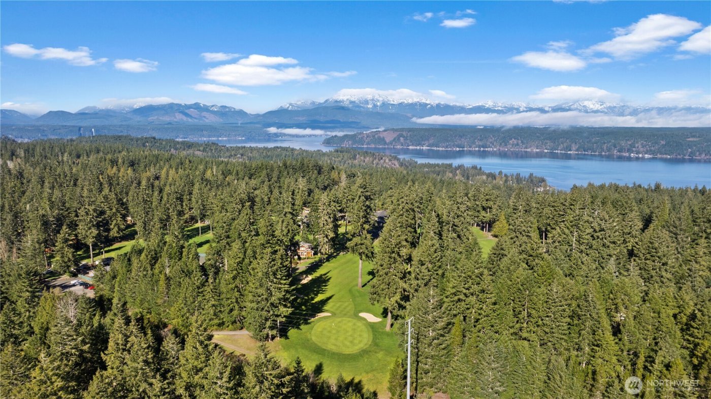 1031 E Manzanita Drive , Union, WA 98592