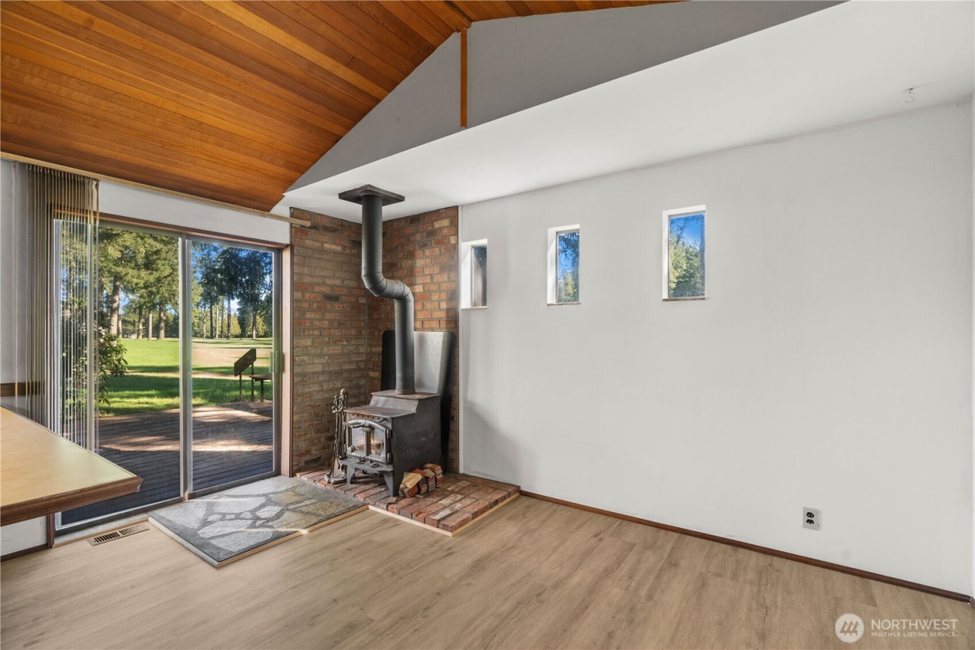 1031 E Manzanita Drive , Union, WA 98592