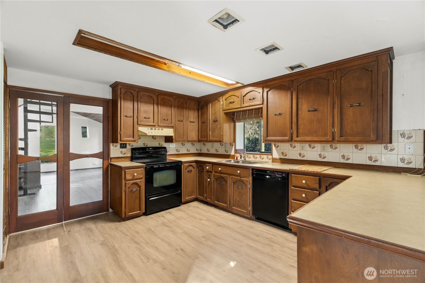 1031 E Manzanita Drive , Union, WA 98592