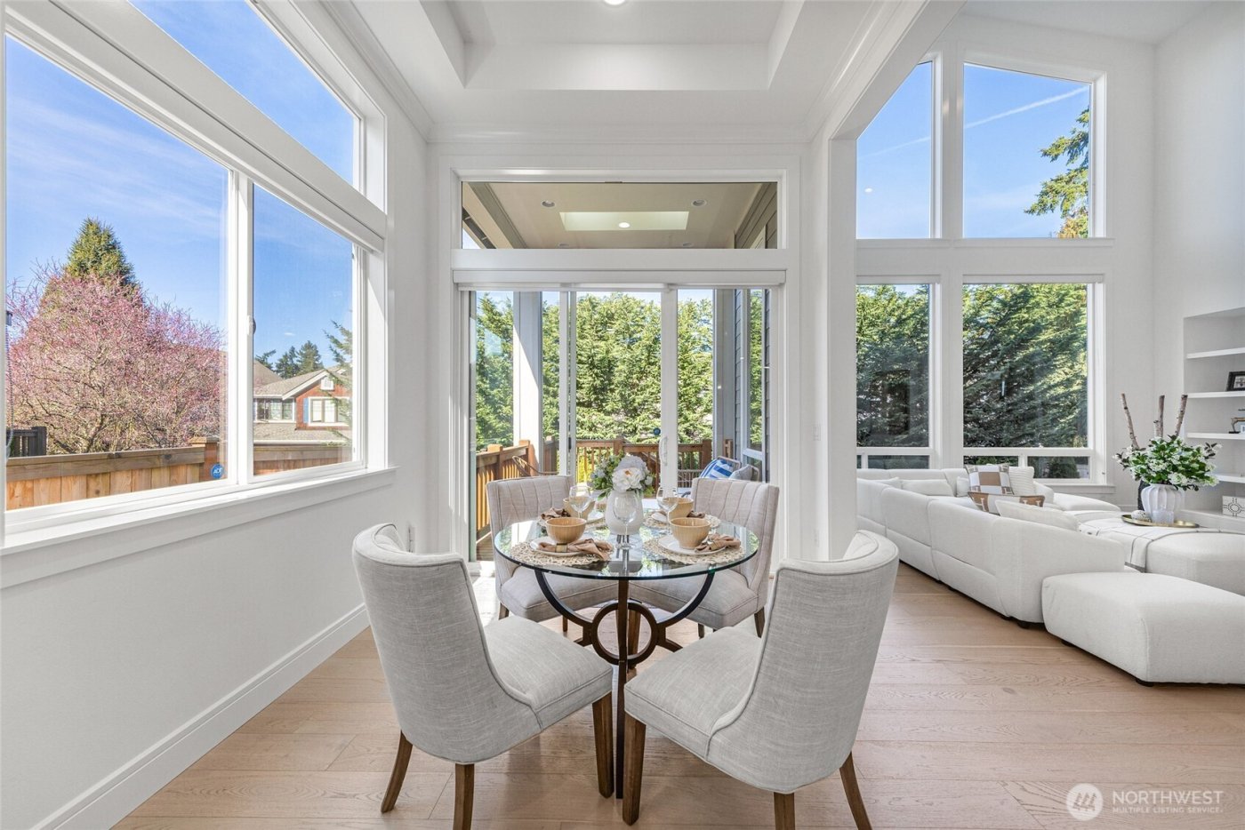 11262 SE 61st Place , Bellevue, WA 98006