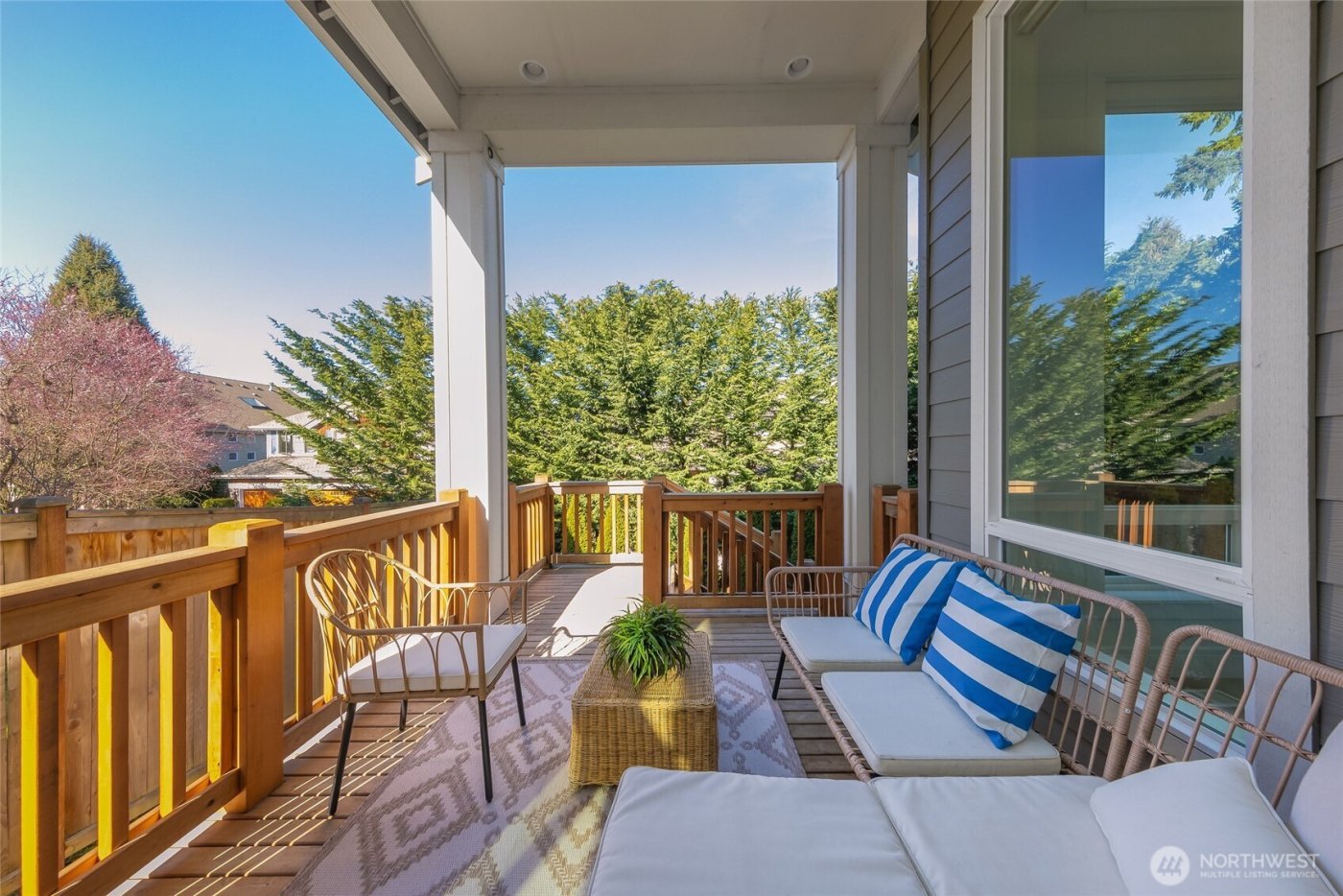 11262 SE 61st Place , Bellevue, WA 98006