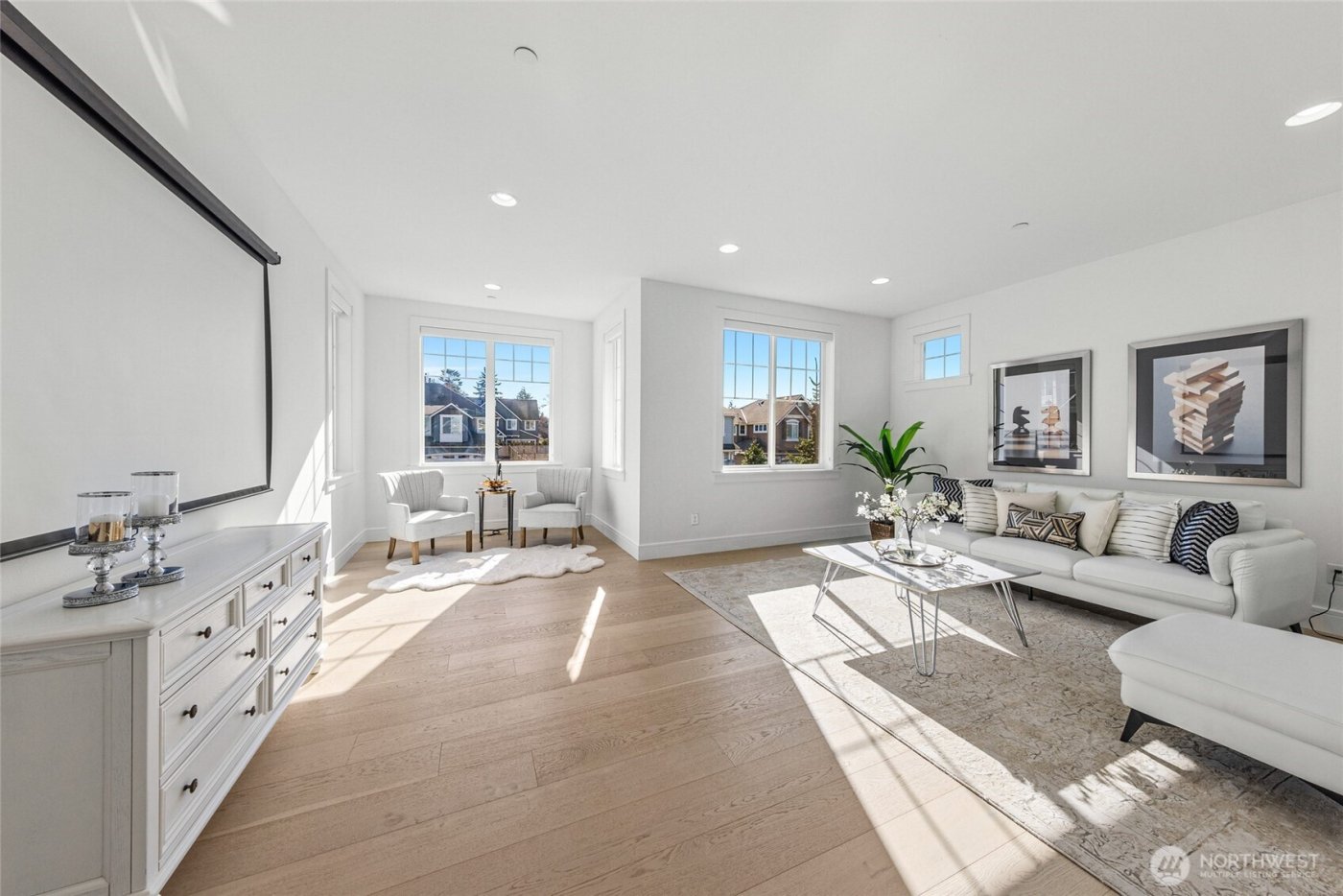 11262 SE 61st Place , Bellevue, WA 98006