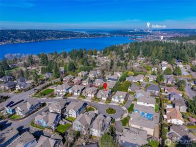 11262 SE 61st Place , Bellevue, WA 98006 - Photo 38