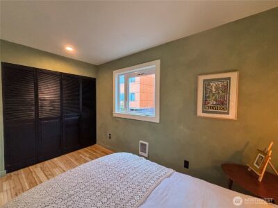 107 16th Avenue #107, Seattle, WA 98122-5610 - Photo 15