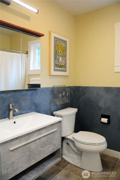 107 16th Avenue #107, Seattle, WA 98122-5610 - Photo 16