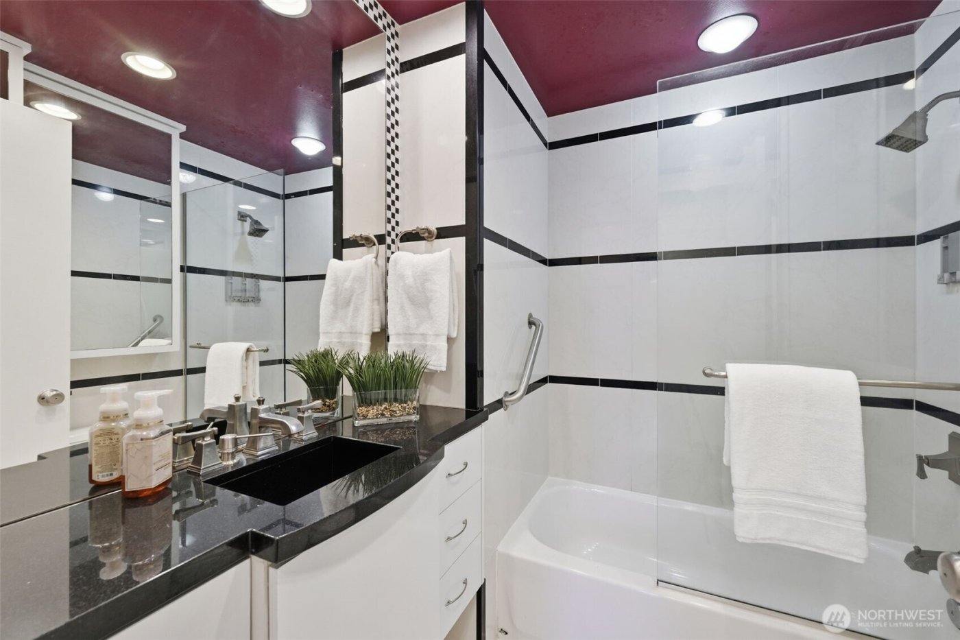 22407 87th Avenue W, Edmonds, WA 98026