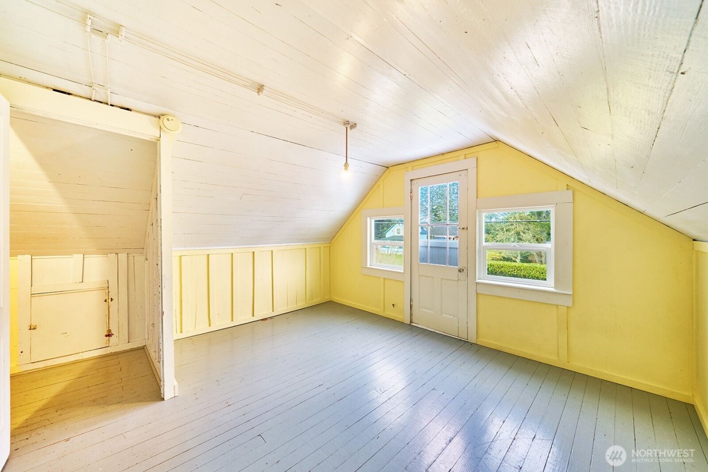 4302 L Place , Seaview, WA 98644