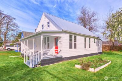 4302 L Place , Seaview, WA 98644 - Photo 2